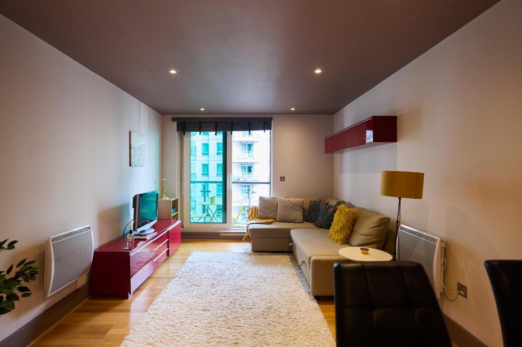 The Vauxhall Hideout - Comfy 2Bdr Flat With Balcony London Kültér fotó